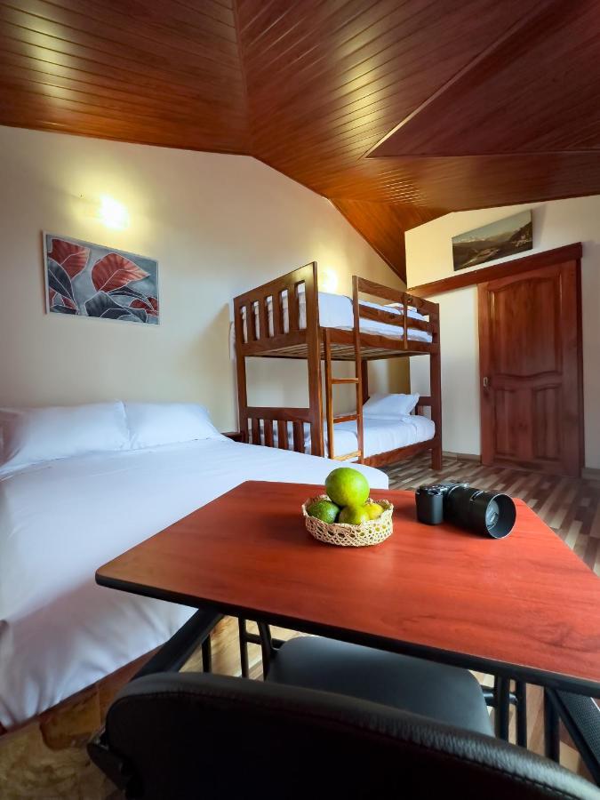 Hotel Brisas Del Rio Mindo Esterno foto